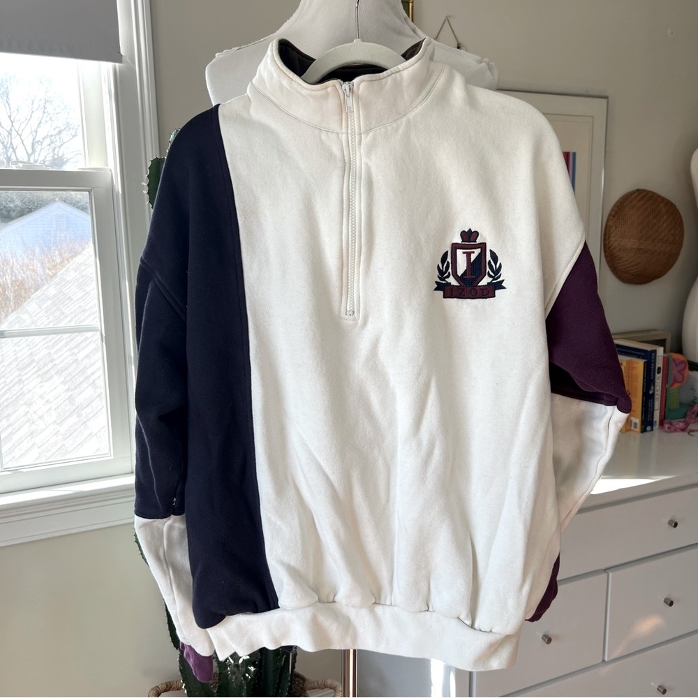 Vintage 90s Izod Quarter Zip Pullover with Embroidered Crest Men's Size XL